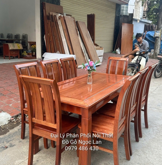 Bàn Ăn Gỗ Xoan Đào Mặt Liền 8 Ghế 2 Lá 
