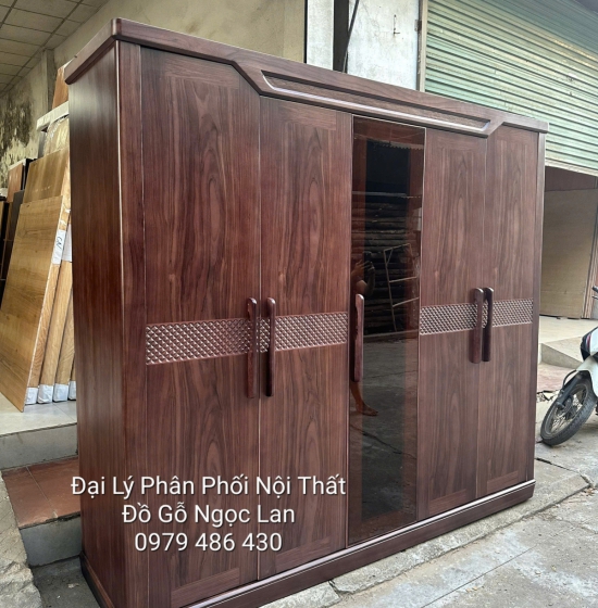 Tủ Áo 5 Cánh Mẫu Cánh Thuyền Kết Hợp Cánh Kính Gỗ Óc Chó Cao Cấp