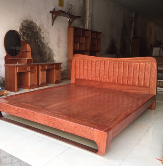 Giường ngủ gỗ Hương Đá hiện đại
