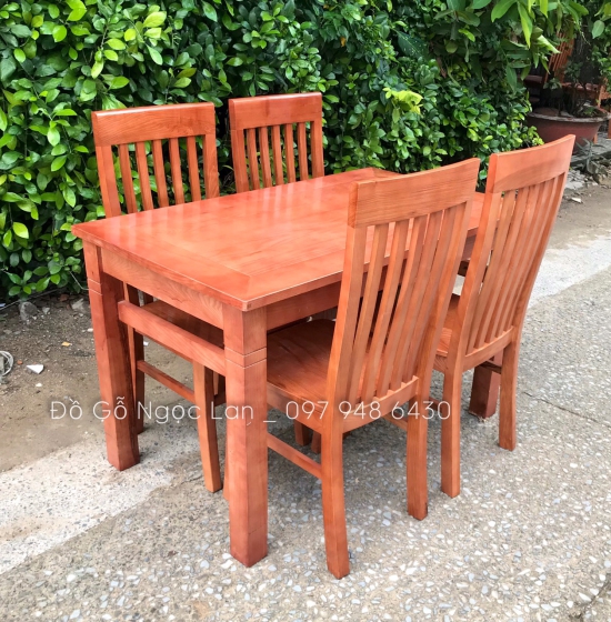 Bộ bàn ăn 4 ghế gỗ sồi màu đẹp BA GS 10