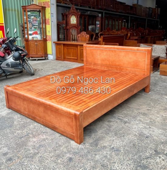 Giường gỗ sồi nga vạt phản màu cánh gián  - mẫu chơn 