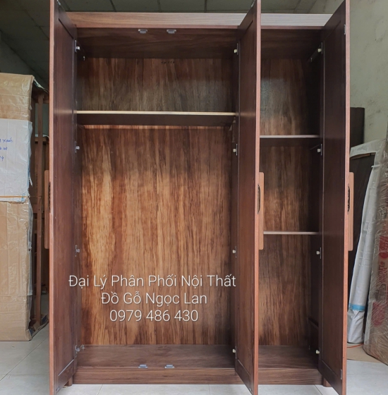 TỦ QUẦN ÁO 3 CÁNH GỖ ÓC CHÓ MẪU SÓNG KẾT HỢP CÁNH KÍNH - HIỆN ĐẠI 