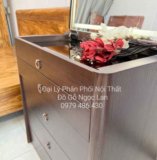 Bàn Trang Điểm Thông Minh Gỗ Sồi Lau Màu Óc Chó Gương Đèn Les