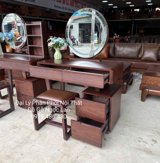 Bàn Ghế Trang Điểm Gỗ Mun 1m Sang Trọng, Tinh Tế 