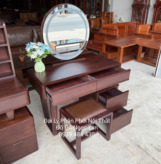 Bàn Ghế Trang Điểm Gỗ Mun 1m Sang Trọng, Tinh Tế 