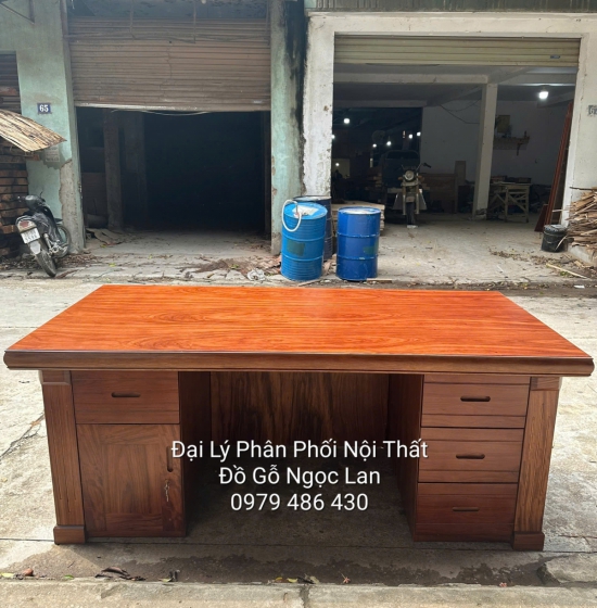 Bàn Làm Việc Giám Đốc Gỗ Hương Xám Màu Óc Chó Cao Cấp 1m87